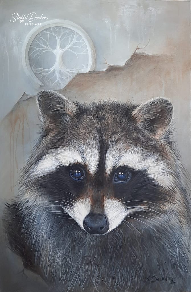 Original-Acrylgemälde ‚Weltenwandler‘ – faszinierendes Waschbären-Portrait von Steffi Decker. Handgemaltes Unikat auf Leinwand mit intensivem Blick und dynamischen Pinselstrichen in Blau- und Naturtönen. Exklusives modernes Tierkunstwerk für Sammler.